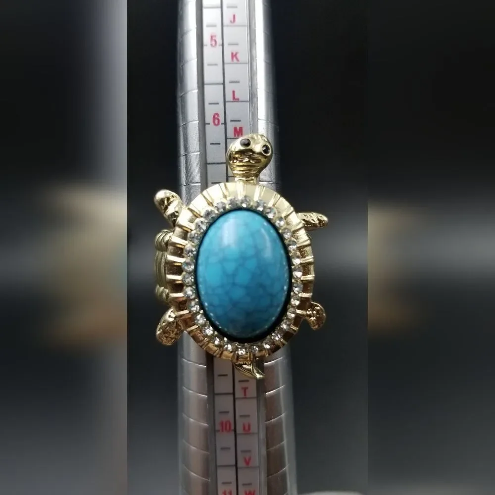 Cracked blue turquoise turtle ring adjustable stretch size. R135